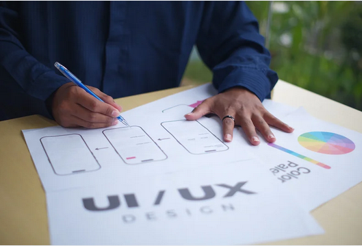 How UI/UX Design Builds Credibility and User Confidence